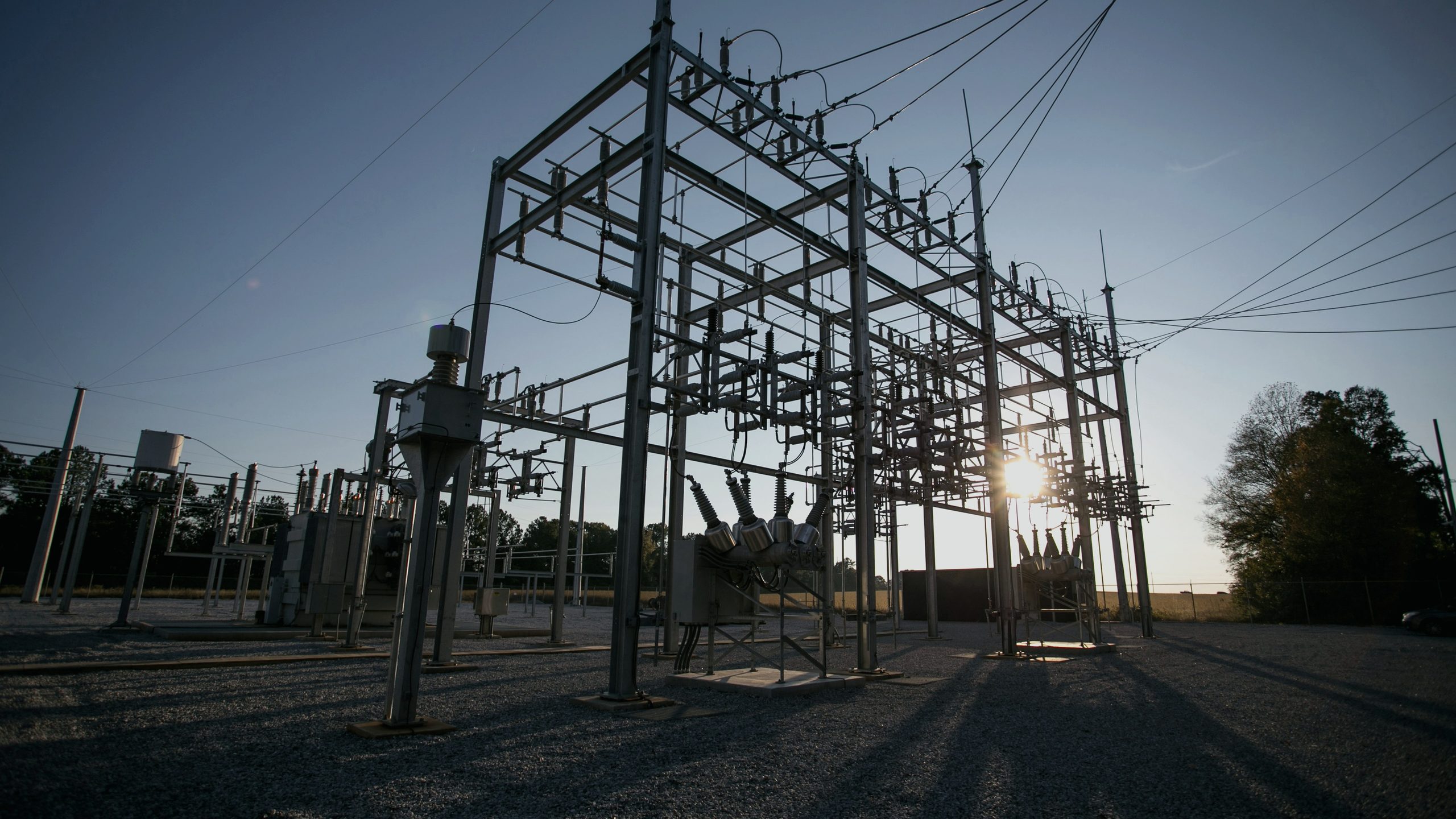 Energy infrastructure real-photo visual